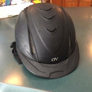 Ovation schooler helmet